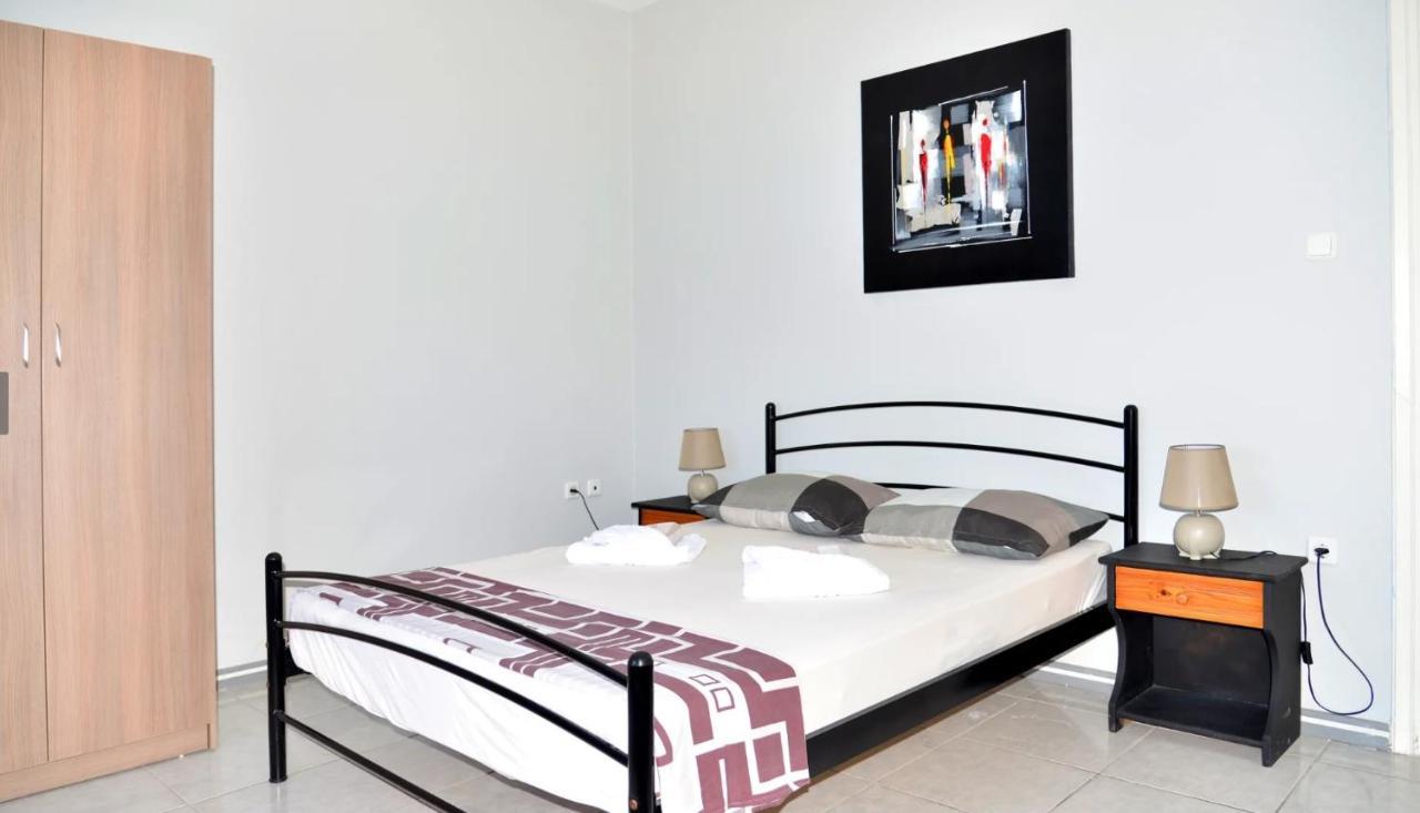 Iro Apartments Paralia Agias Foteinis ภายนอก รูปภาพ