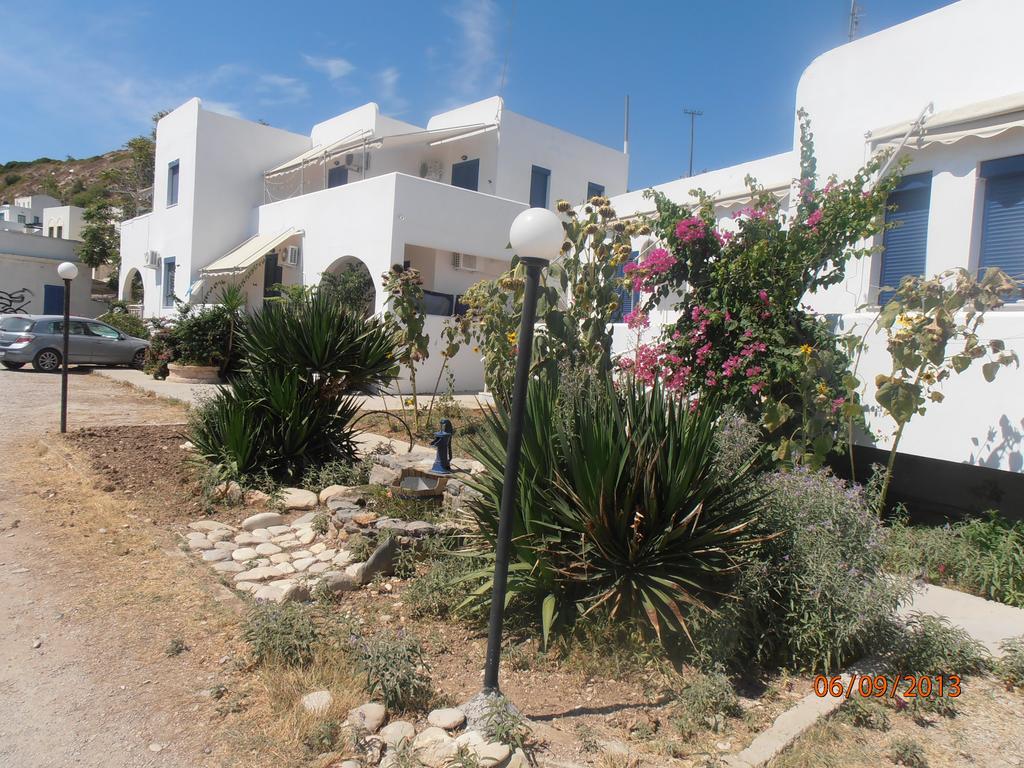 Iro Apartments Paralia Agias Foteinis ภายนอก รูปภาพ