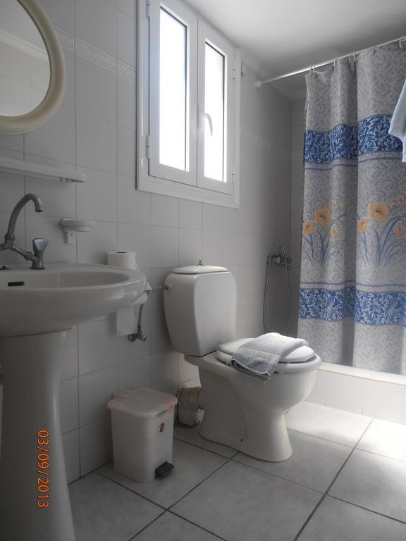 Iro Apartments Paralia Agias Foteinis ภายนอก รูปภาพ
