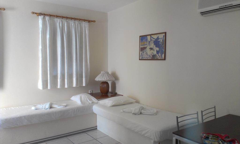 Iro Apartments Paralia Agias Foteinis ห้อง รูปภาพ