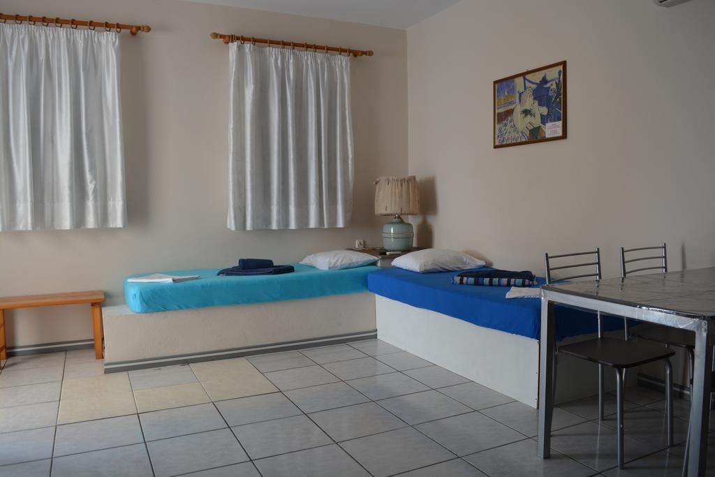 Iro Apartments Paralia Agias Foteinis ภายนอก รูปภาพ